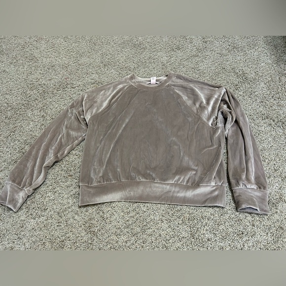 Victoria's Secret TRACKSUIT SET Crew neck & jogger pants VELOUR Size M Beige - Picture 4 of 15